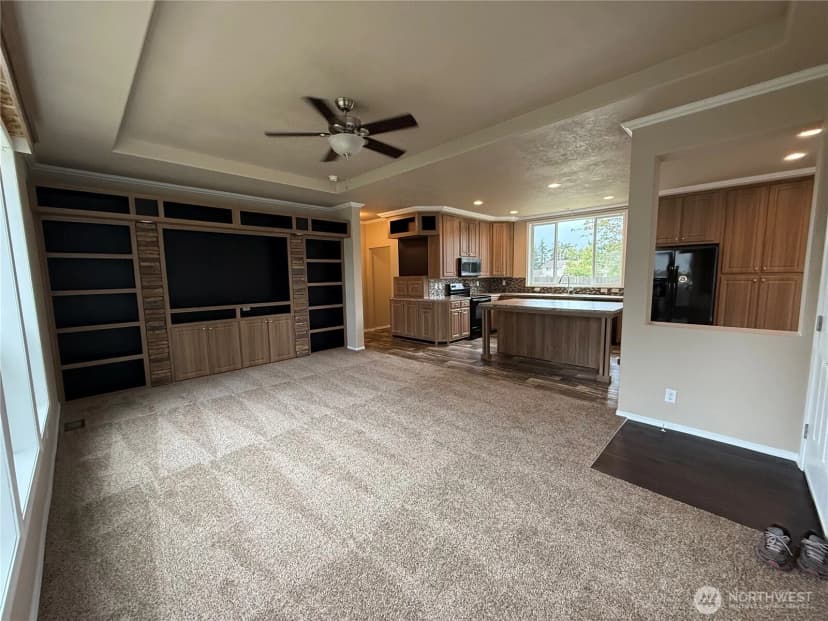 Property photo for 2204 S 312 Street, Federal Way photo 3