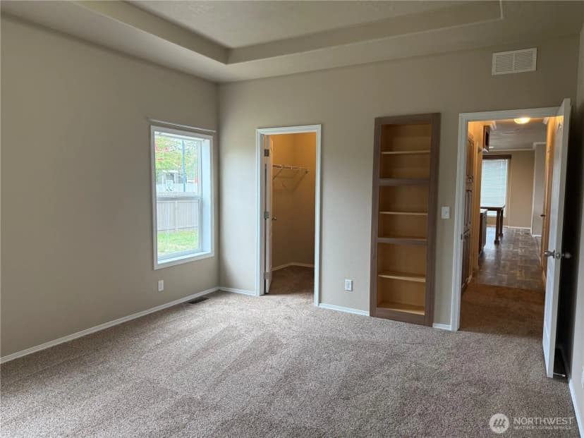 Property photo for 2204 S 312 Street, Federal Way photo 10