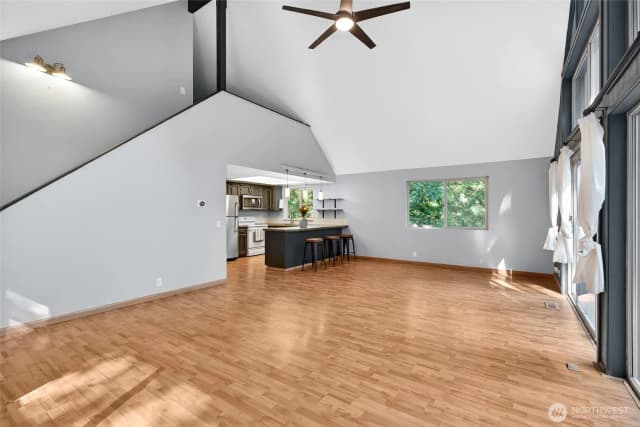 Property photo for 196 Sudden Valley Drive, Bellingham photo 3
