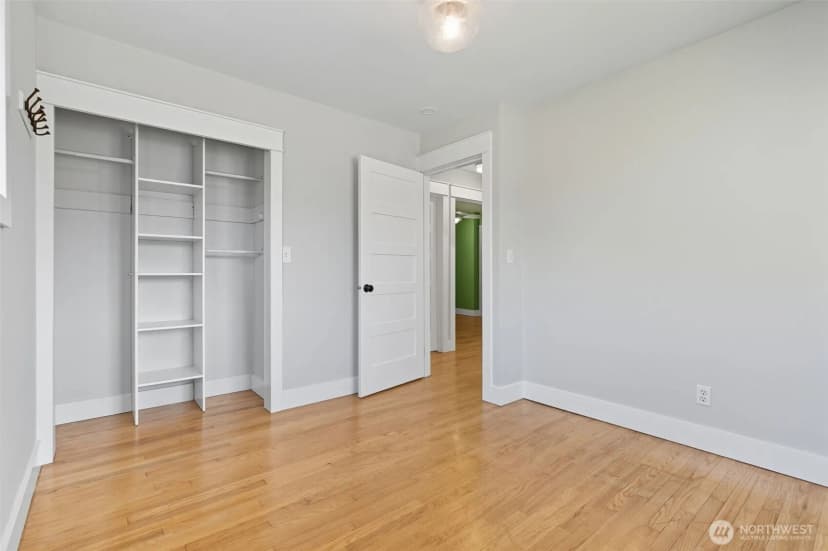 Property photo for 6516 Lake Drive, Bremerton photo 20