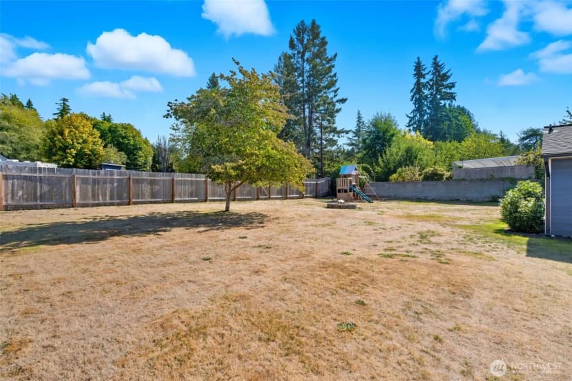 Property photo for 6516 Lake Drive, Bremerton photo 30