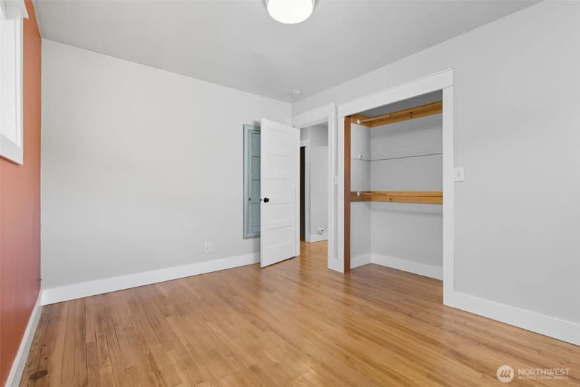 Property photo for 6516 Lake Drive, Bremerton photo 18