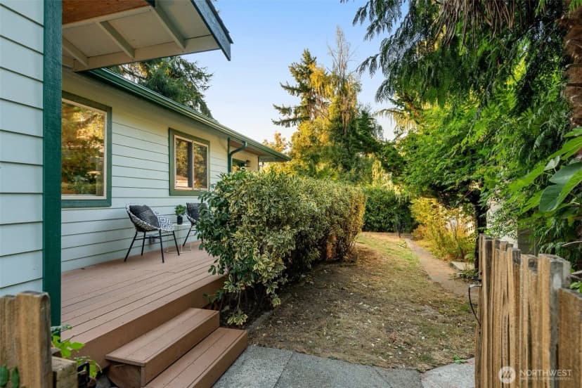 Property photo for 2438 S 116th Street, Burien photo 18
