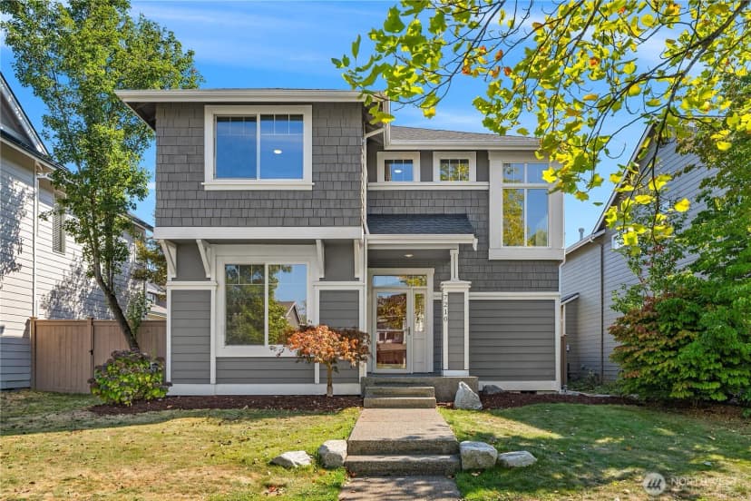 Property photo for 7210 Douglas Avenue Se, Snoqualmie