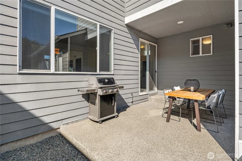 Property photo for 7210 Douglas Avenue Se, Snoqualmie photo 34