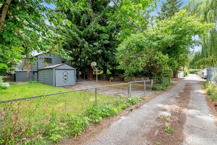 Property photo for 826 S Trenton Street, Seattle photo 37
