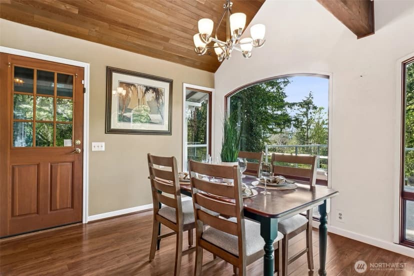 Property photo for 15602 26th Avenue Sw, Burien photo 6