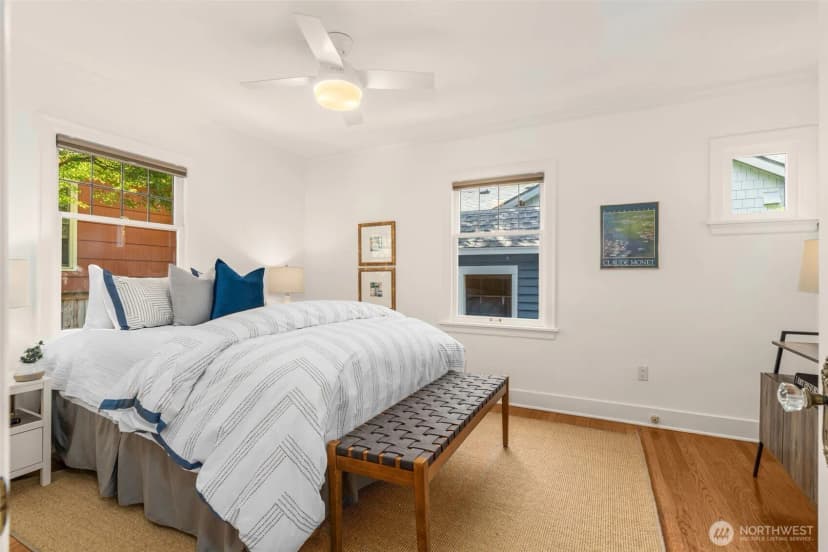Property photo for 123 Ne 77th Street, Seattle photo 12
