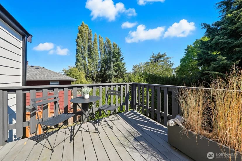 Property photo for 9514 44th Avenue Ne, Seattle photo 32