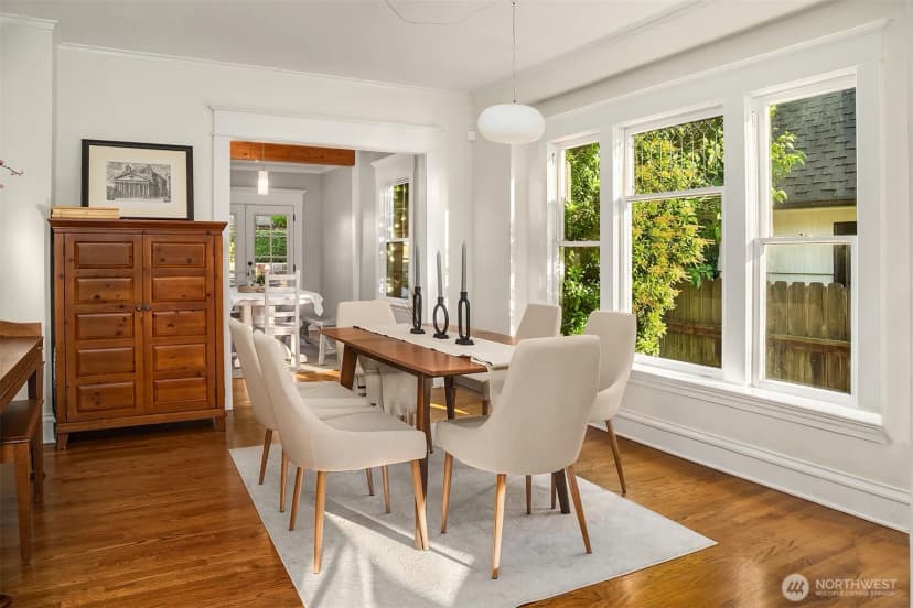 Property photo for 2816 11th Avenue W, Seattle photo 6