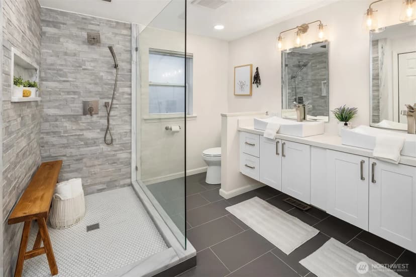 Property photo for 3257 37th Avenue Sw, Seattle photo 21
