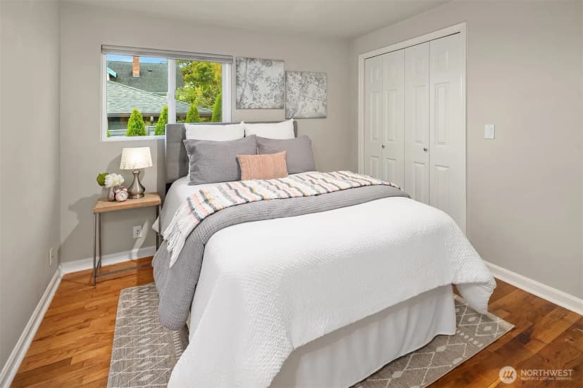 Property photo for 3257 37th Avenue Sw, Seattle photo 17