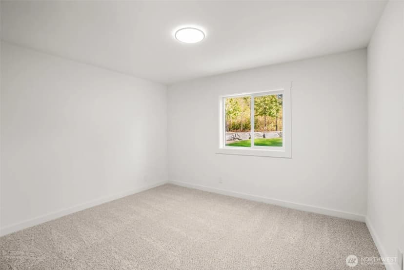 Property photo for 7132 Hawks Prairie Road Ne, Olympia photo 17