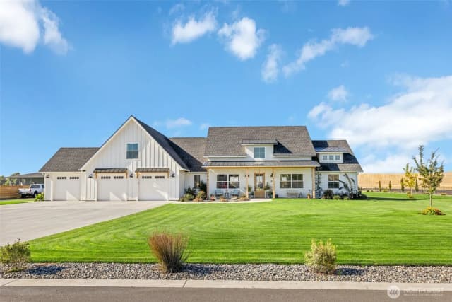 Property photo for 28 Lilac Court, Walla Walla