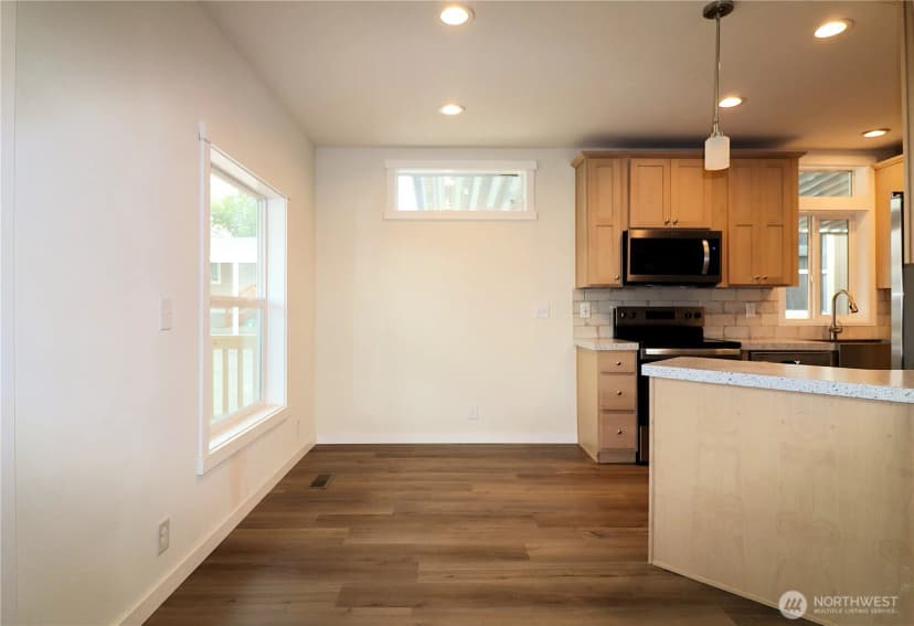 Property photo for 3420 S 182nd Place #209, Sea Tac photo 7