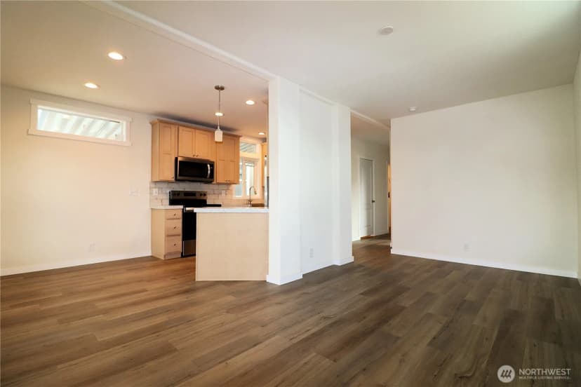 Property photo for 3420 S 182nd Place #209, Sea Tac photo 4