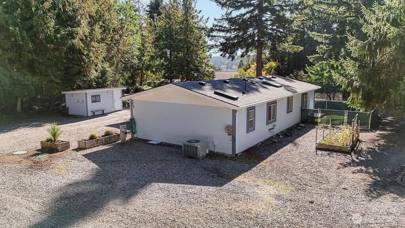 Property photo for 100 Crestview Drive, Port Angeles photo 33