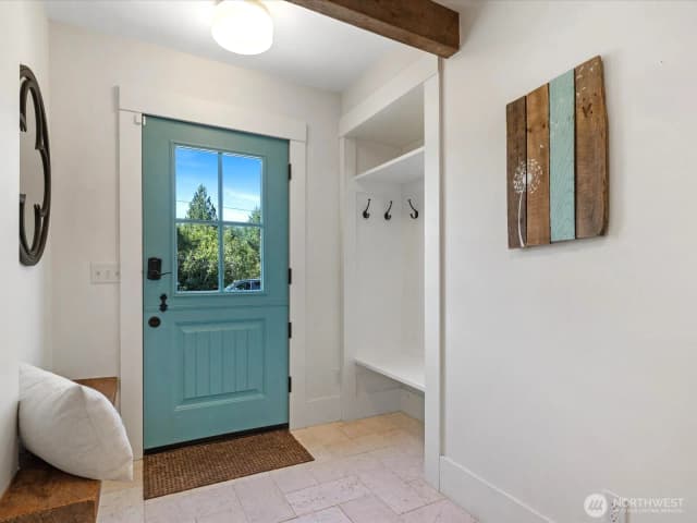 Property photo for 5504 318th Avenue Ne, Carnation photo 4
