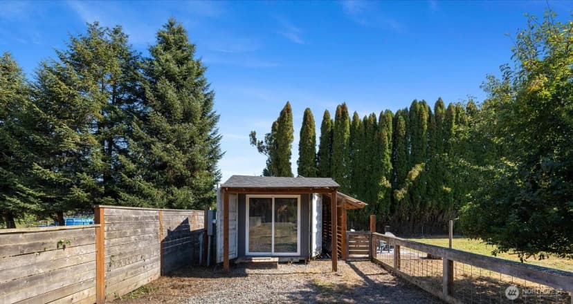 Property photo for 5504 318th Avenue Ne, Carnation photo 32