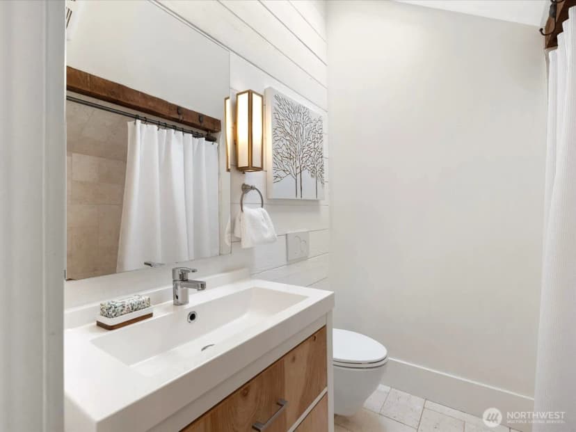 Property photo for 5504 318th Avenue Ne, Carnation photo 19