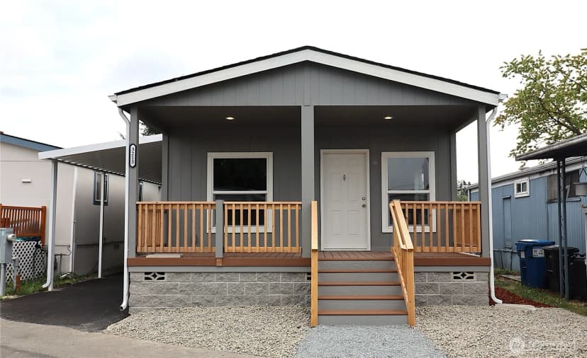 Property photo for 3213 S 182nd Place #215, Sea Tac photo 2