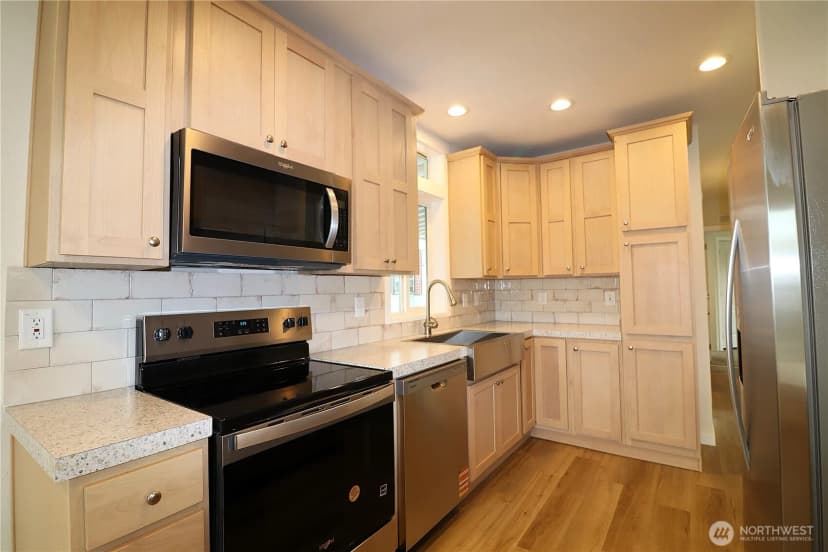 Property photo for 3213 S 182nd Place #215, Sea Tac photo 9
