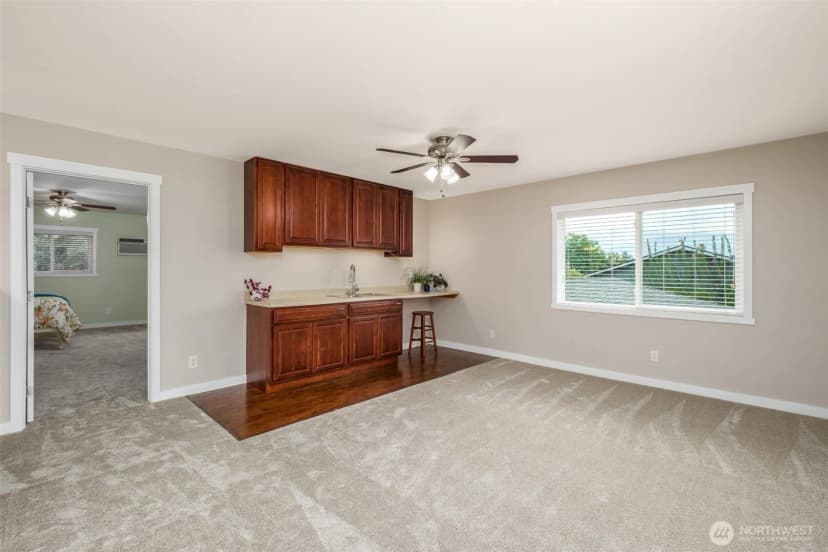 Property photo for 24 Hadley Street Ne, East Wenatchee photo 27