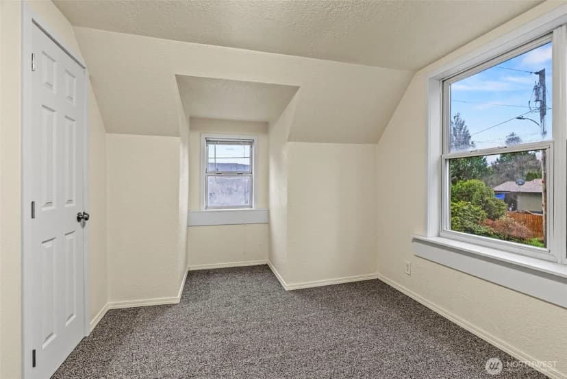 Property photo for 741 5th Avenue Sw, Castle Rock photo 17