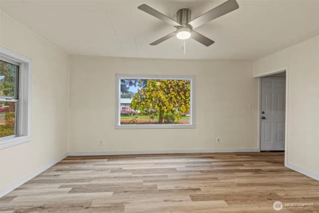 Property photo for 741 5th Avenue Sw, Castle Rock photo 4