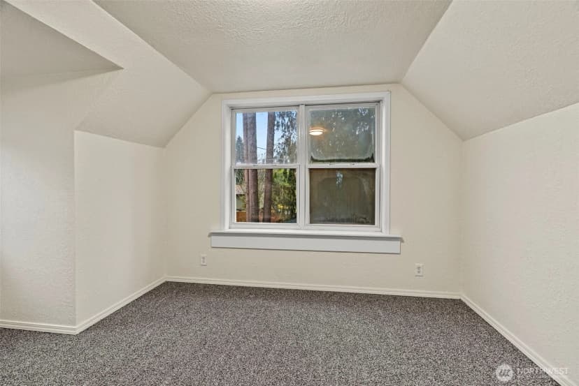Property photo for 741 5th Avenue Sw, Castle Rock photo 15