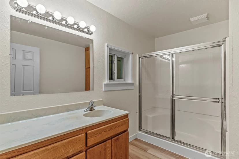 Property photo for 741 5th Avenue Sw, Castle Rock photo 13