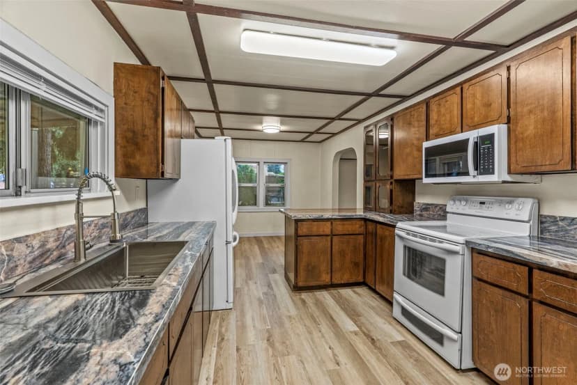 Property photo for 741 5th Avenue Sw, Castle Rock photo 10