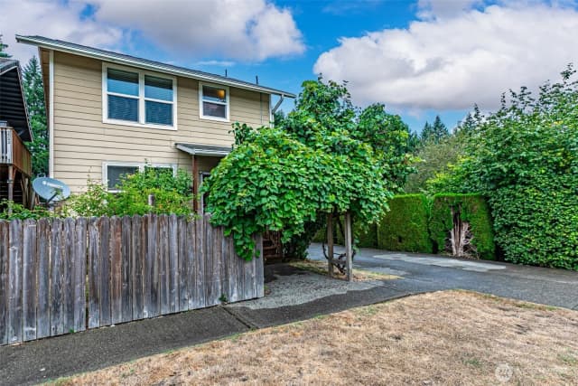 Property photo for 3526 17th Way Se, Olympia
