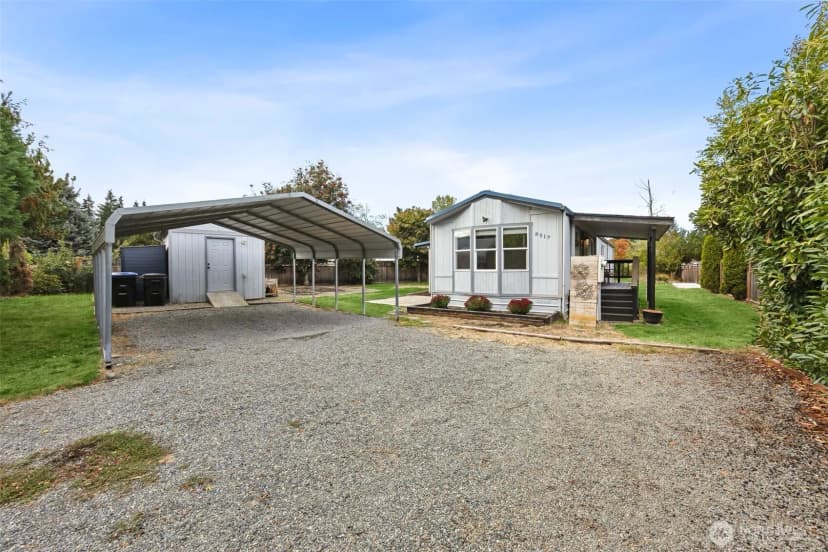 Property photo for 8517 Pepperidge Lane Se, Yelm photo 18