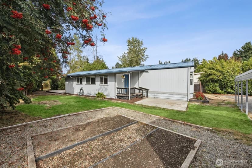 Property photo for 8517 Pepperidge Lane Se, Yelm photo 16