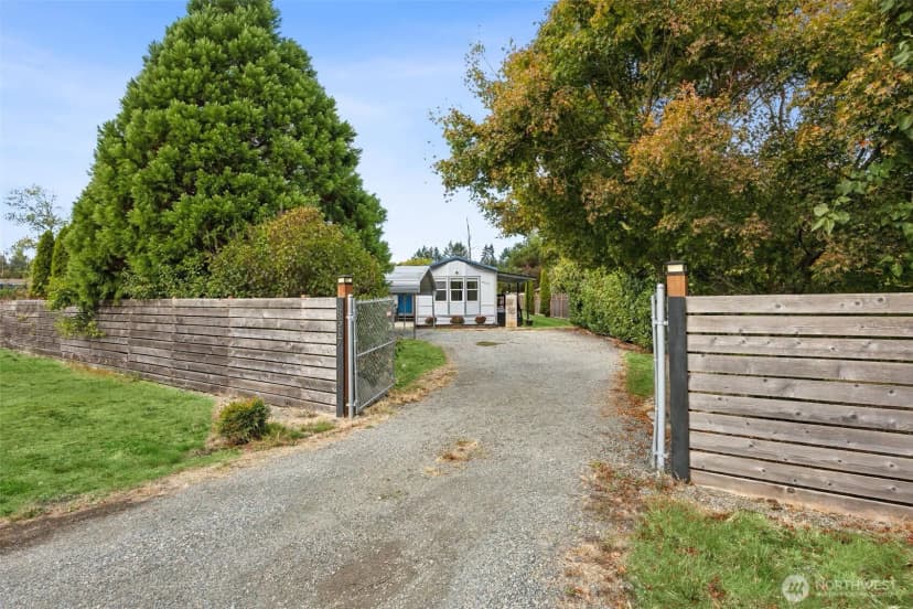 Property photo for 8517 Pepperidge Lane Se, Yelm
