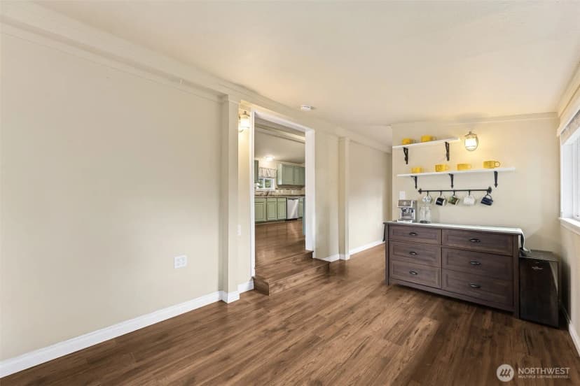 Property photo for 8517 Pepperidge Lane Se, Yelm photo 4