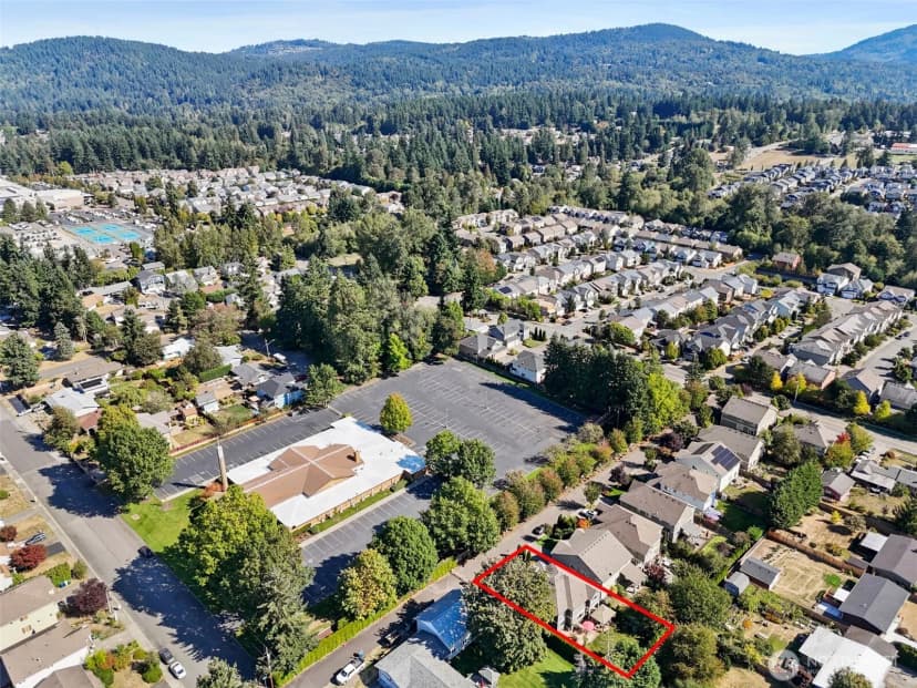Property photo for 4917 Ne 8th Street, Renton photo 37