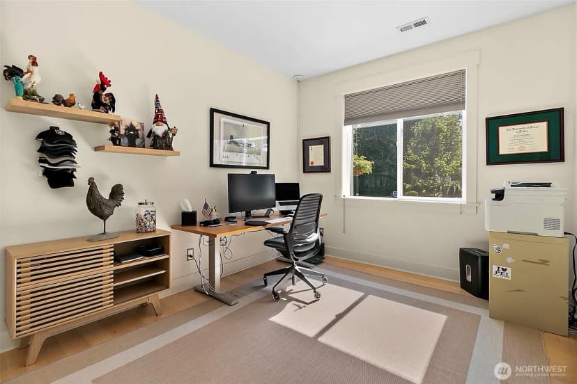 Property photo for 4917 Ne 8th Street, Renton photo 15