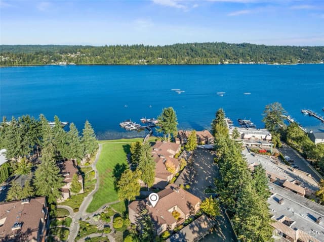 Property photo for 17442 Ne 40th Place #d3, Redmond