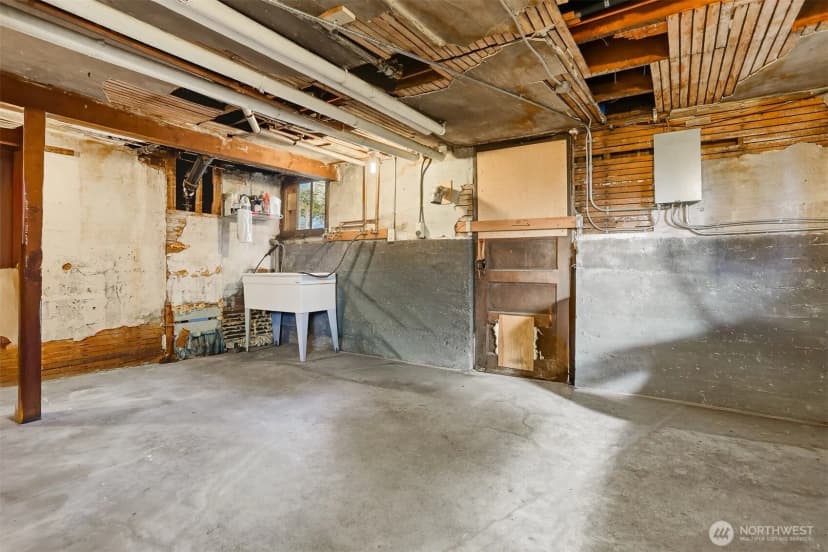 Property photo for 130 & 132 N 77th Street, Seattle photo 29