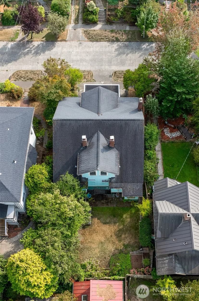 Property photo for 130 & 132 N 77th Street, Seattle photo 37