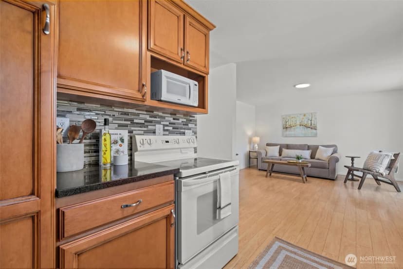 Property photo for 22816 85th Place W, Edmonds photo 17