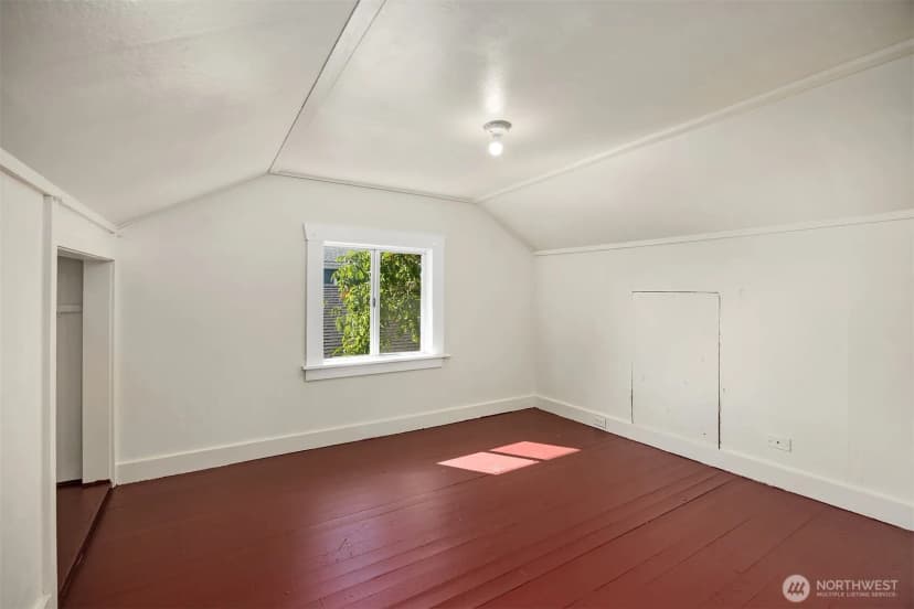 Property photo for 6749 10th Avenue Nw, Seattle photo 14