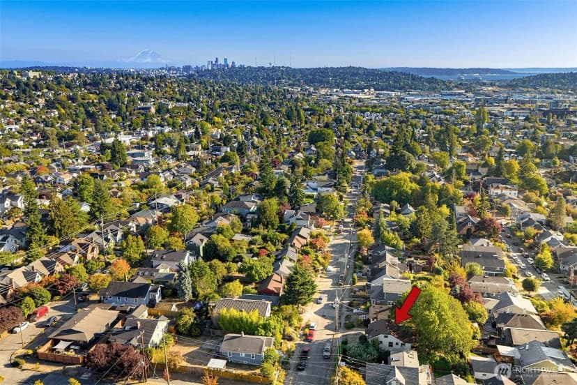 Property photo for 6749 10th Avenue Nw, Seattle photo 30