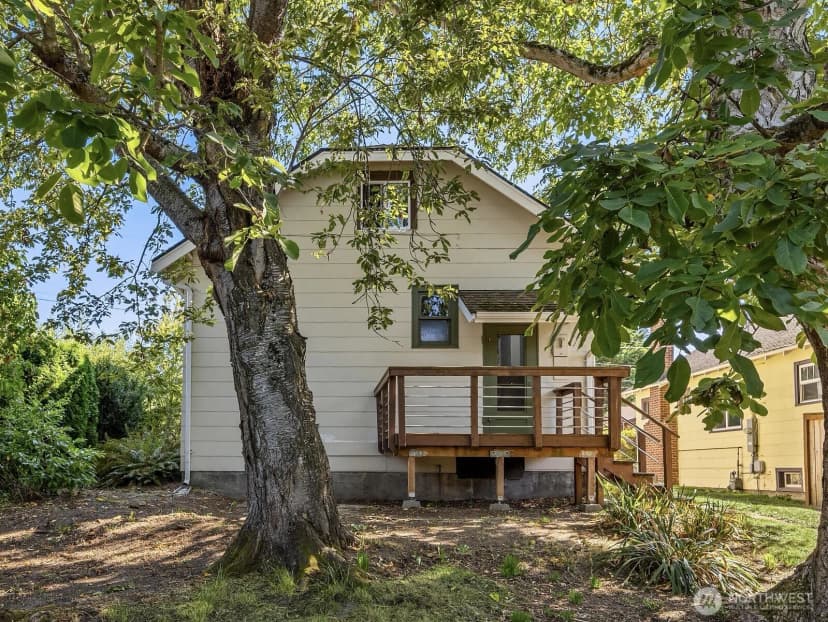 Property photo for 6749 10th Avenue Nw, Seattle photo 26