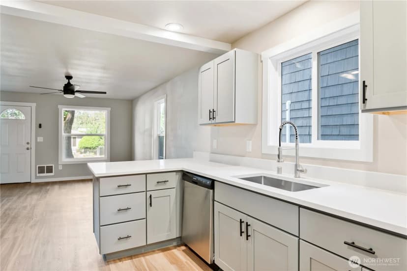 Property photo for 806 N. 4th, Kelso photo 12