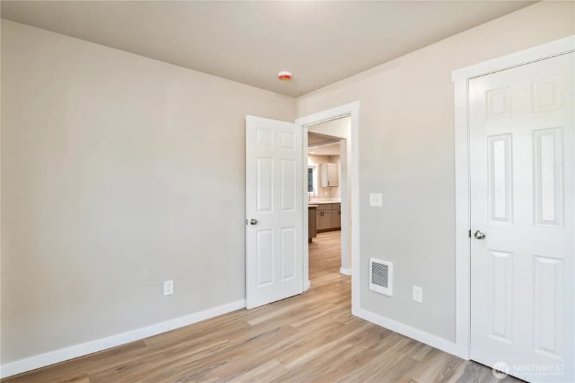 Property photo for 806 N. 4th, Kelso photo 19