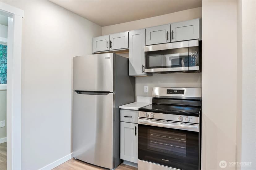 Property photo for 806 N. 4th, Kelso photo 13