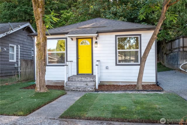 Property photo for 806 N. 4th, Kelso photo 3